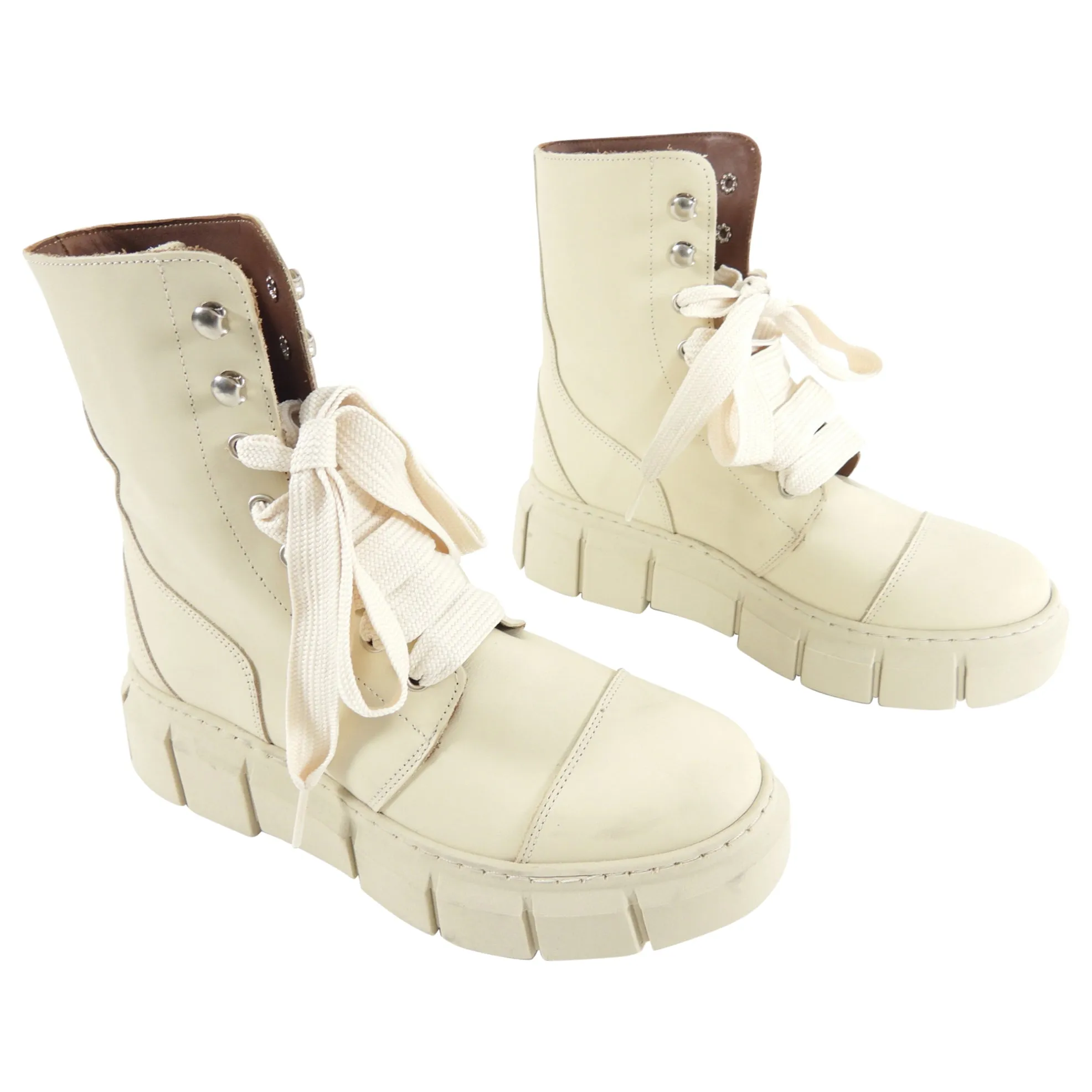 Alohas Ivory Can Can Lace Up Combat Boot - 37 / 7