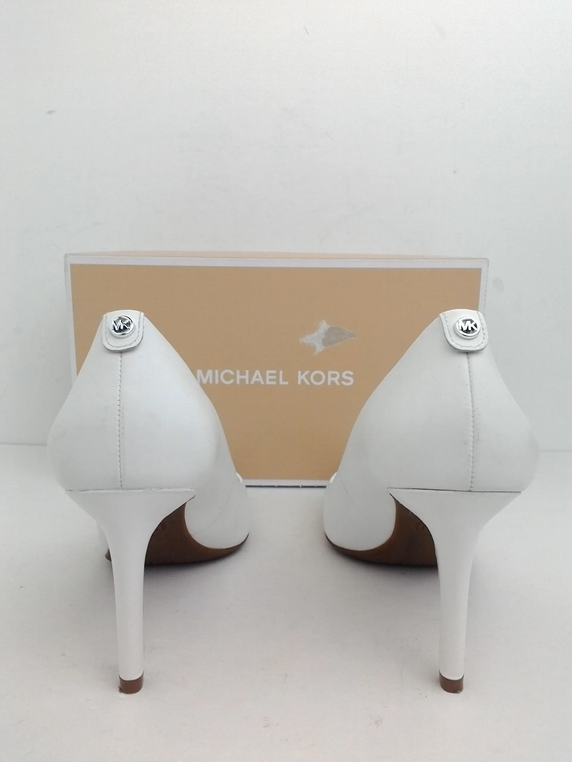 Michael Kors Women's Dorothy Flex Mid Toe Cap White Leather Heels Size 9 M