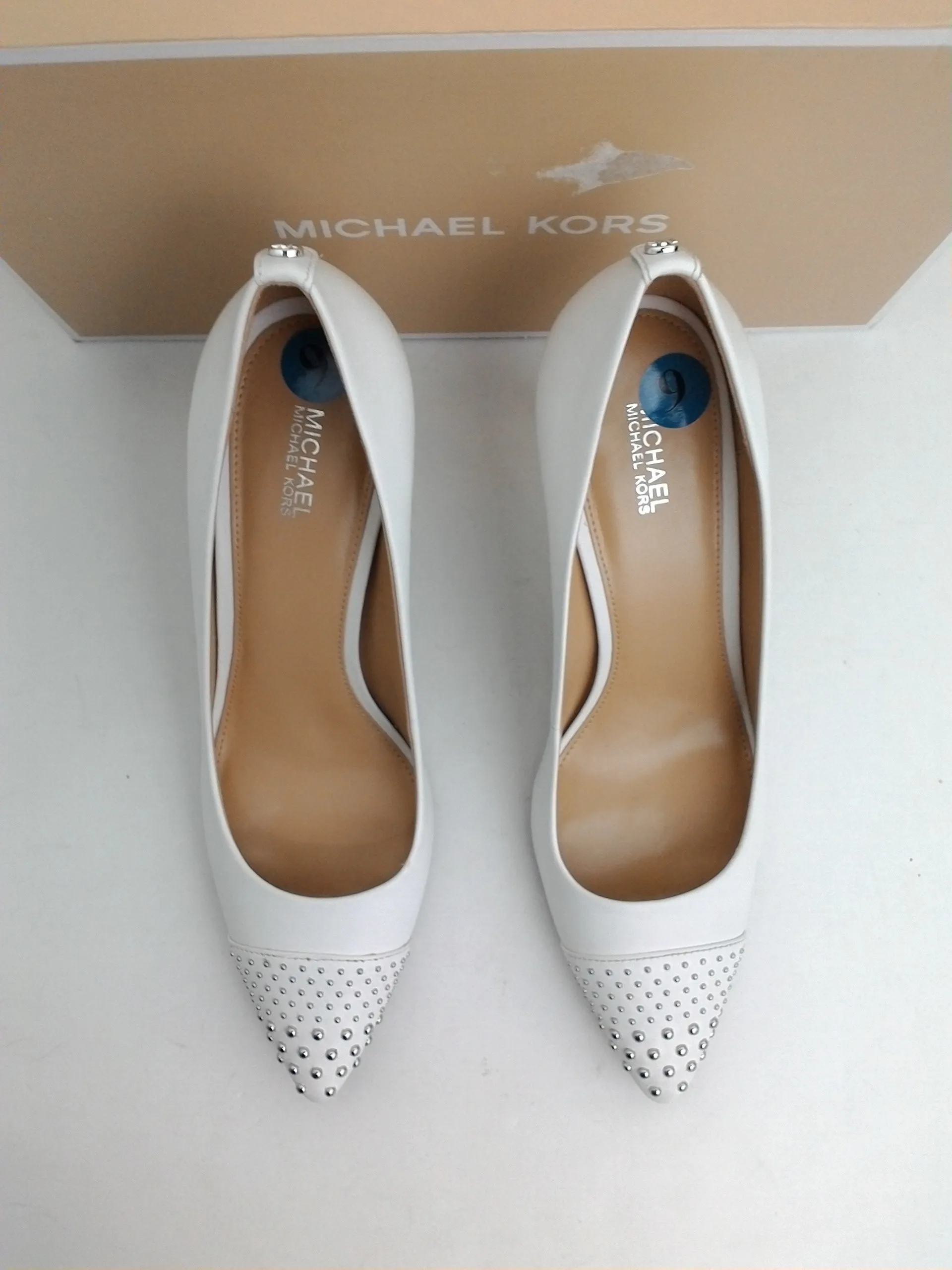 Michael Kors Women's Dorothy Flex Mid Toe Cap White Leather Heels Size 9 M