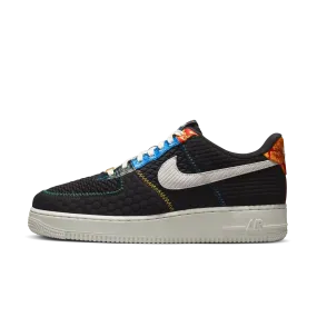 NIKE AIR FORCE 1 '07 LV8 - BLACK/WHITE-SAIL-UNIVERSITY RED